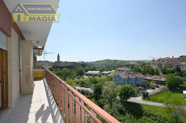appartamento in vendita ad Appignano del Tronto