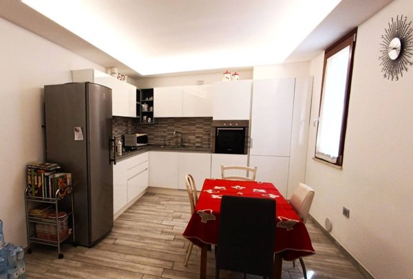 casa indipendente in vendita ad Appignano del Tronto