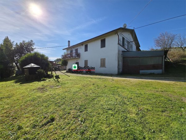 casa indipendente in vendita ad Appignano del Tronto in zona San Francesco