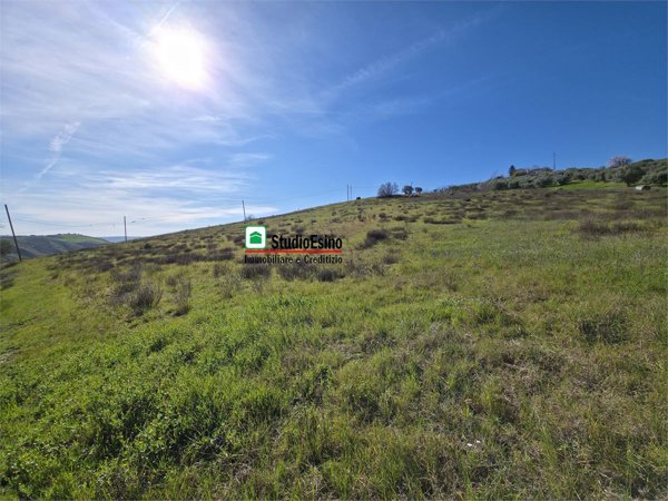 casa indipendente in vendita ad Appignano del Tronto