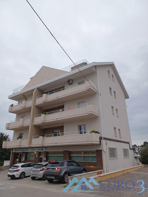 appartamento in vendita ad Appignano del Tronto
