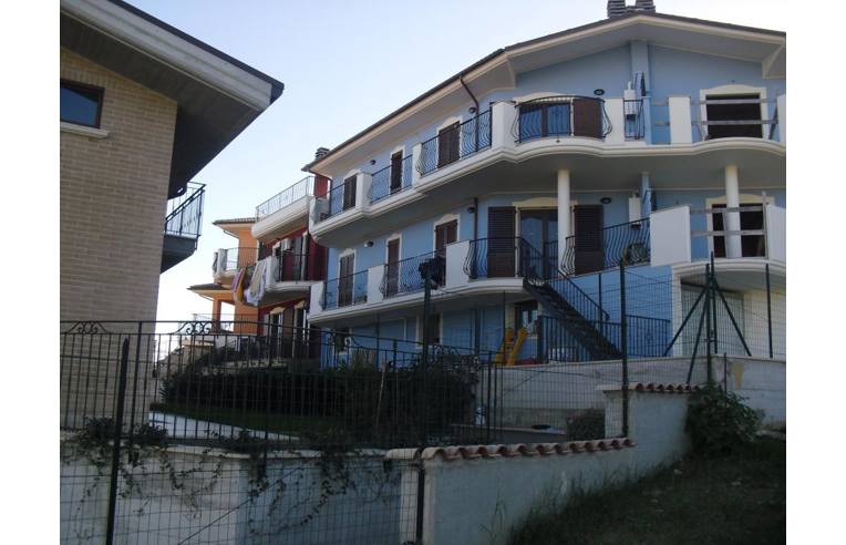 casa indipendente in vendita ad Appignano del Tronto