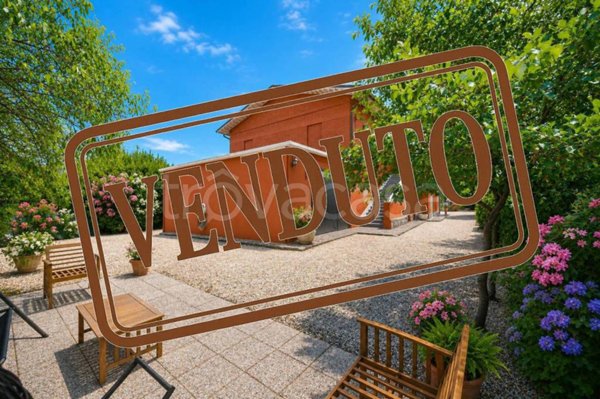 casa indipendente in vendita ad Appignano del Tronto in zona San Francesco