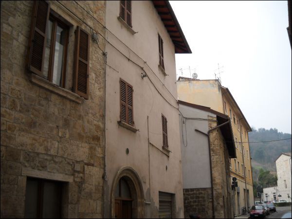casa semindipendente in vendita ad Ascoli Piceno in zona Centro Storico