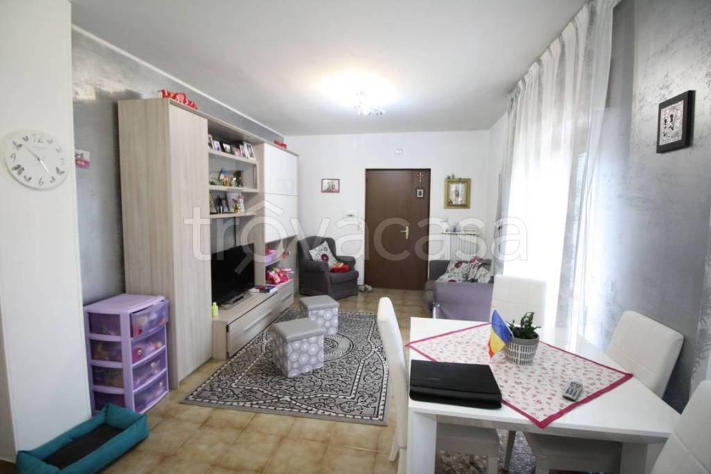 appartamento in vendita ad Ascoli Piceno in zona Mozzano
