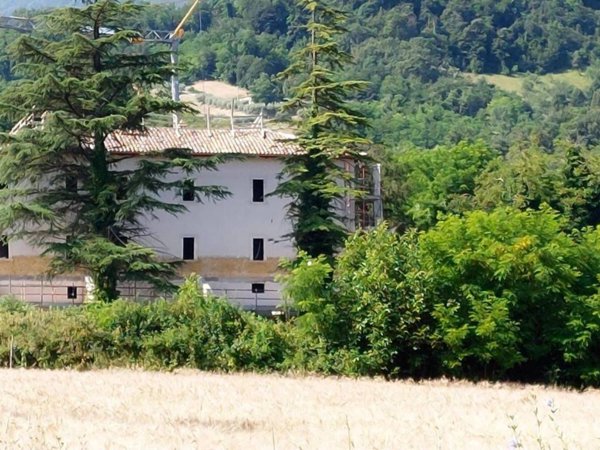 casa indipendente in vendita ad Ascoli Piceno in zona Croce di Tolignano