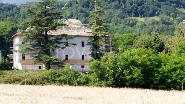 casa indipendente in vendita ad Ascoli Piceno in zona Croce di Tolignano