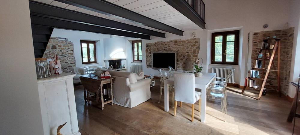 villa in vendita ad Ascoli Piceno in zona Croce di Tolignano