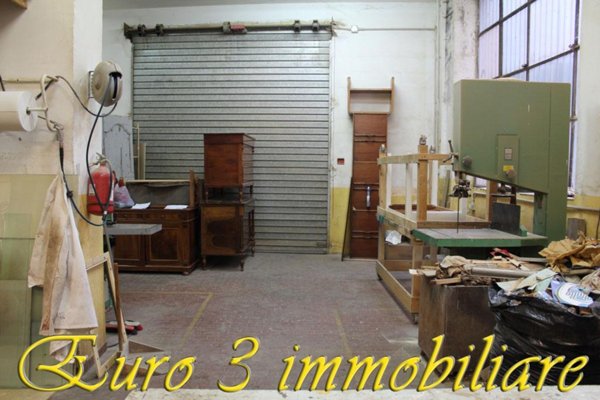 locale di sgombero in vendita ad Ascoli Piceno in zona Porta Maggiore