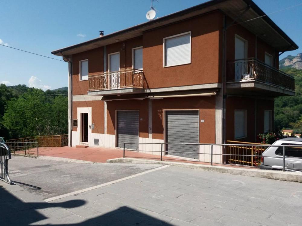 appartamento in vendita ad Ascoli Piceno in zona Venagrande