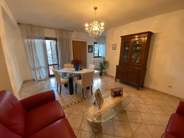 casa indipendente in vendita ad Ascoli Piceno in zona Monticelli