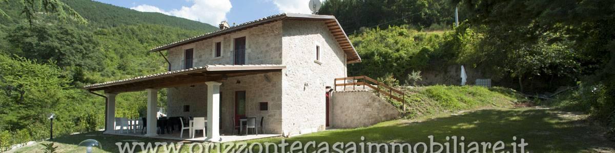 casa indipendente in vendita ad Ascoli Piceno in zona Castel Trosino