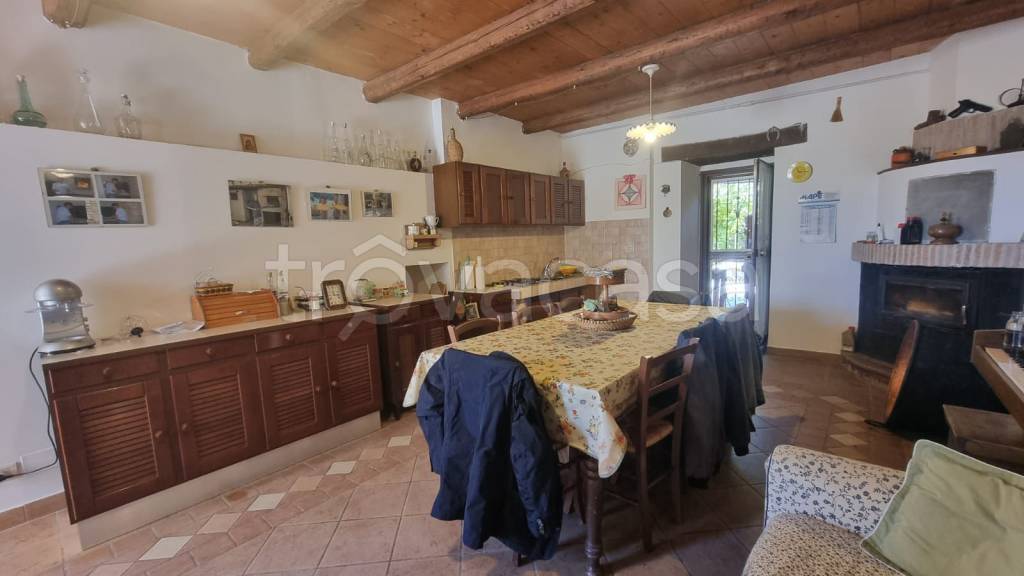 appartamento in vendita ad Ascoli Piceno in zona Polesio