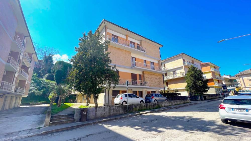 appartamento in vendita ad Ascoli Piceno in zona Porta Maggiore