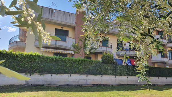 appartamento in vendita ad Ascoli Piceno in zona Monticelli