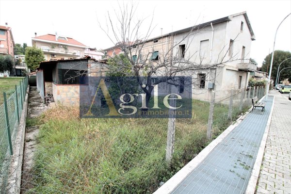 casa indipendente in vendita ad Ascoli Piceno