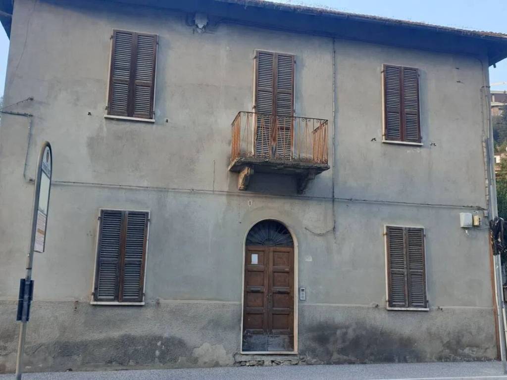 casa indipendente in vendita ad Ascoli Piceno in zona Campo Parignano