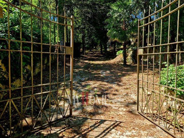 casa indipendente in vendita ad Ascoli Piceno in zona Colle San Marco