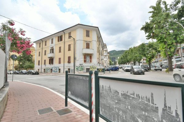 appartamento in vendita ad Ascoli Piceno