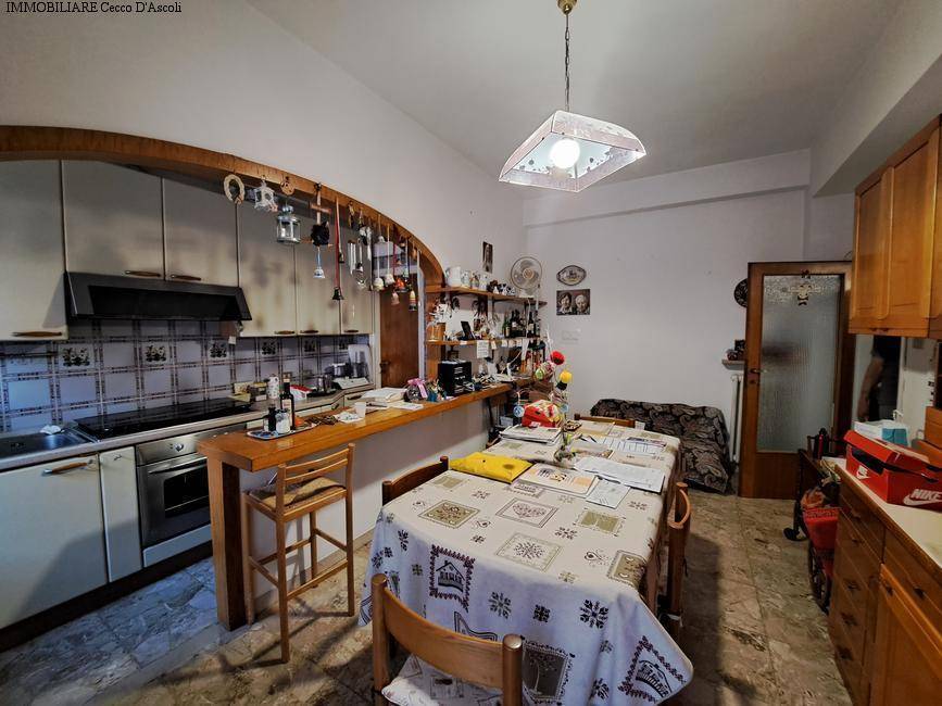 appartamento in vendita ad Ascoli Piceno in zona Centro Storico