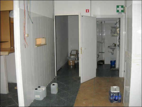 locale commerciale in vendita ad Ascoli Piceno in zona Centro Storico