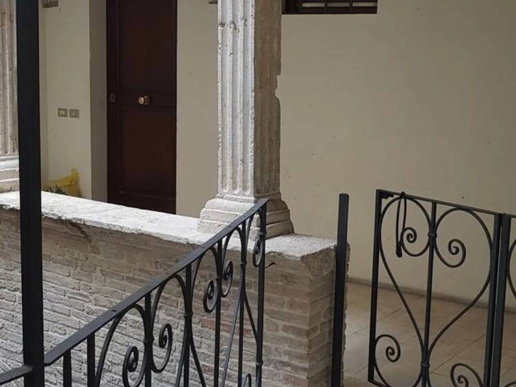 appartamento in vendita ad Ascoli Piceno