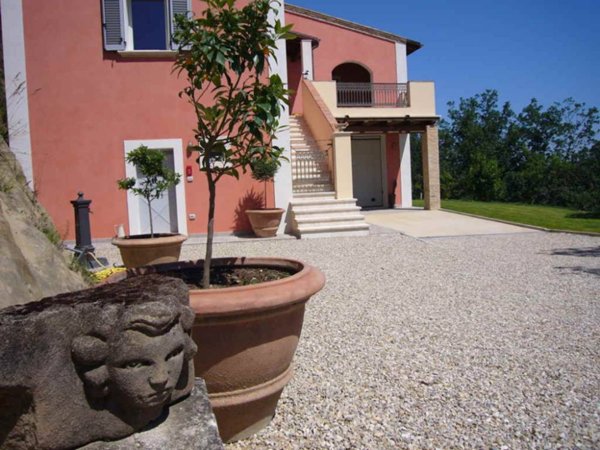 casa indipendente in vendita ad Ascoli Piceno
