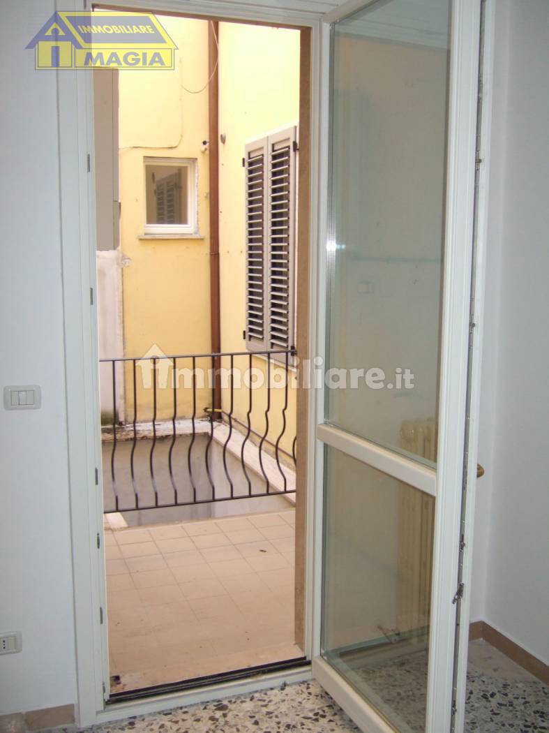 appartamento in vendita ad Ascoli Piceno