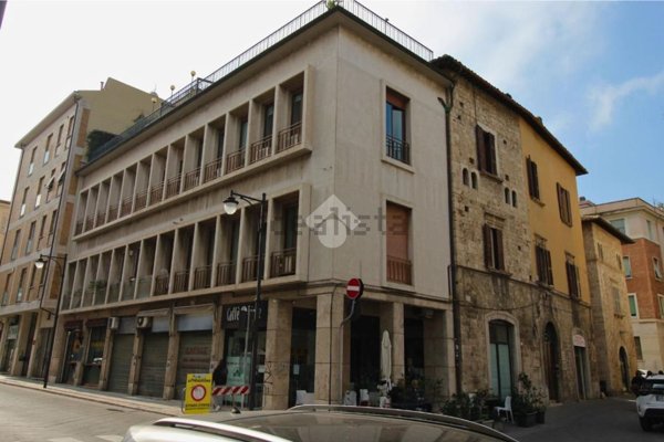 appartamento in vendita ad Ascoli Piceno in zona Centro Storico