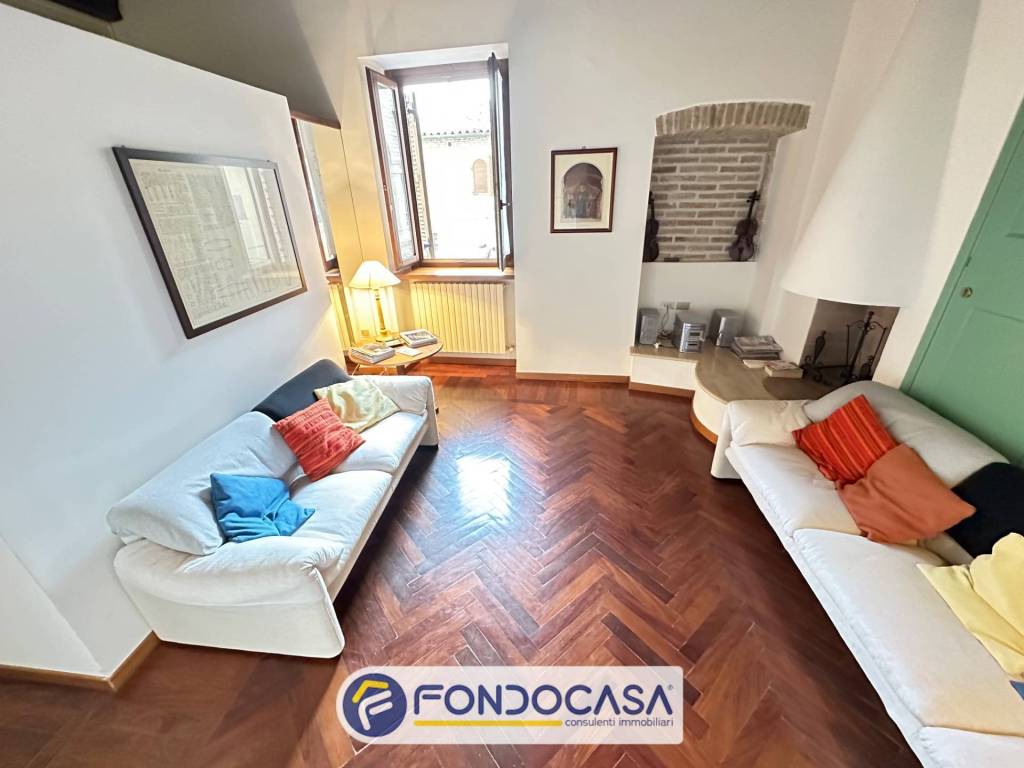 appartamento in vendita ad Ascoli Piceno in zona Centro Storico