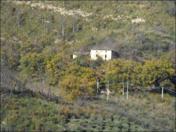casa indipendente in vendita ad Ascoli Piceno in zona Centro Storico