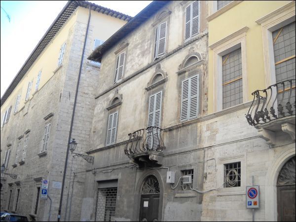 appartamento in vendita ad Ascoli Piceno in zona Centro Storico