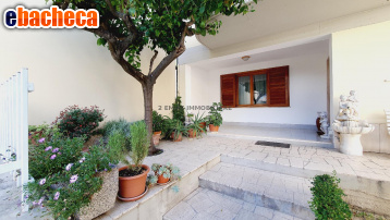 casa indipendente in vendita ad Ascoli Piceno in zona Monticelli