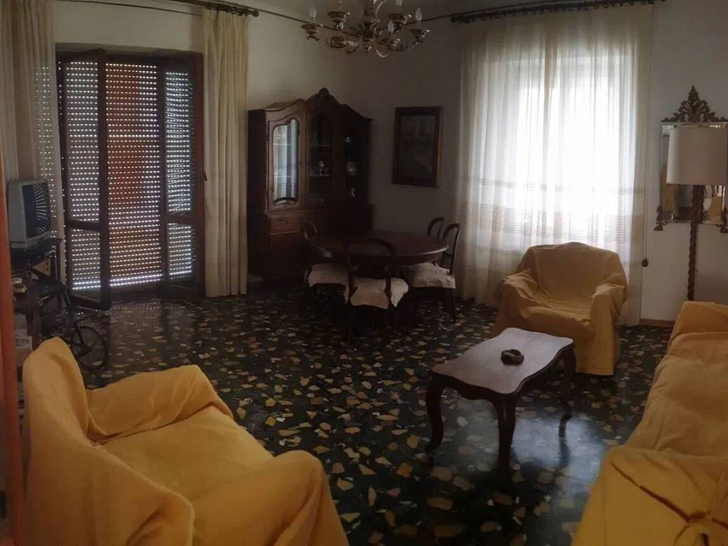 appartamento in vendita ad Ascoli Piceno