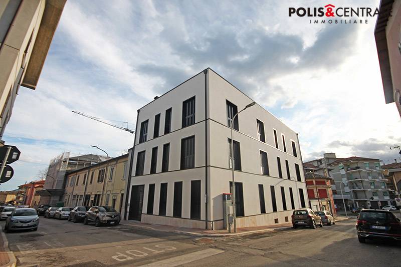 appartamento in vendita ad Ascoli Piceno in zona Borgo Solestà
