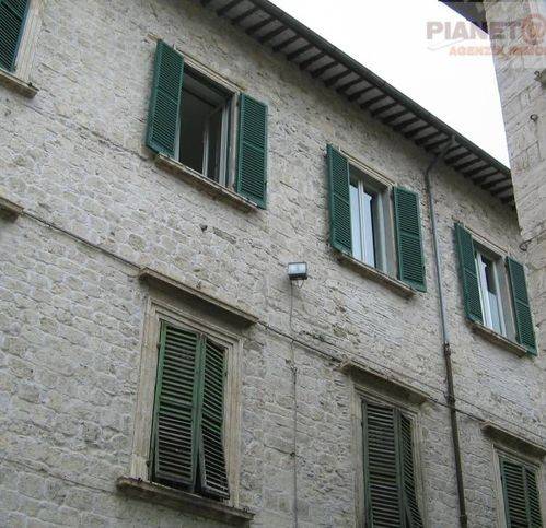 appartamento in vendita ad Ascoli Piceno in zona Centro Storico