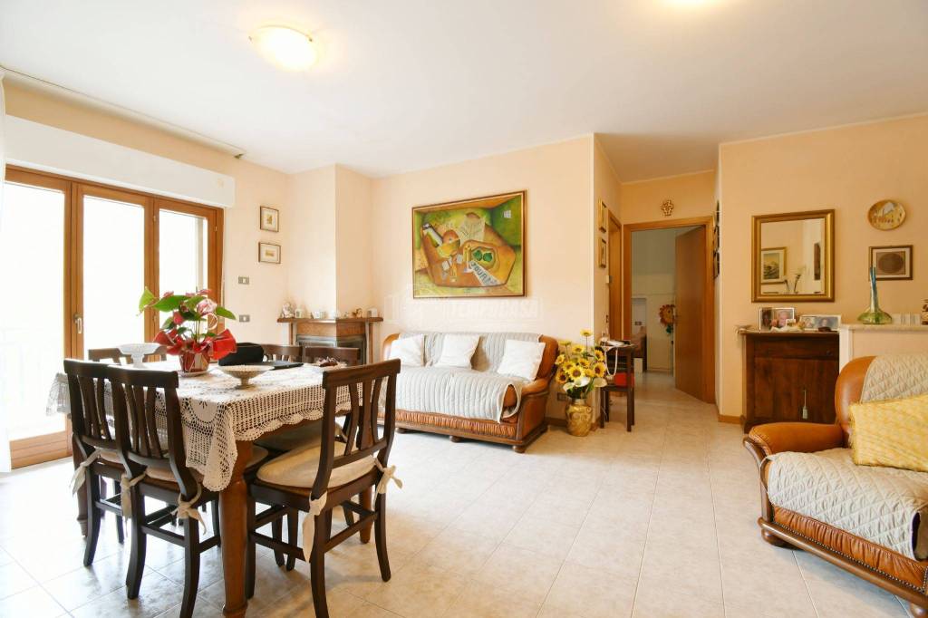 appartamento in vendita ad Ascoli Piceno in zona Venagrande