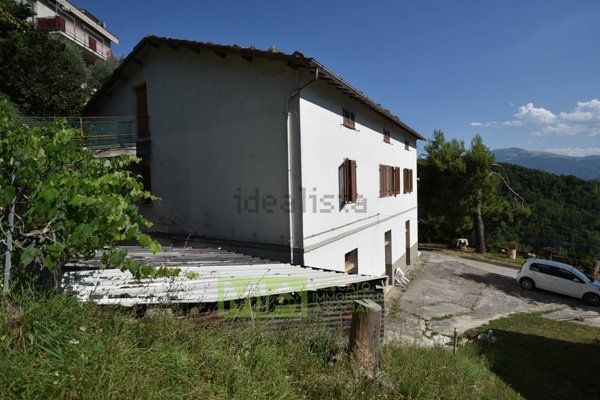 casa indipendente in vendita ad Ascoli Piceno