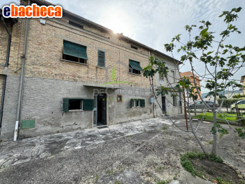 casa indipendente in vendita ad Ascoli Piceno in zona Croce di Tolignano