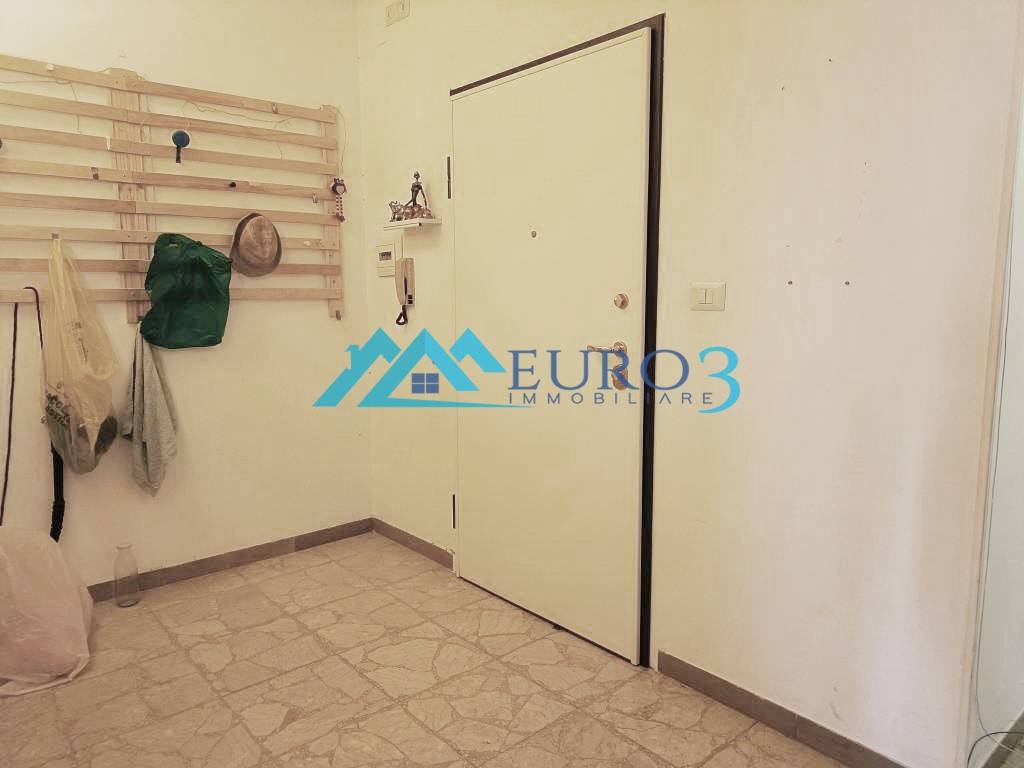 appartamento in vendita ad Ascoli Piceno in zona Borgo Solestà