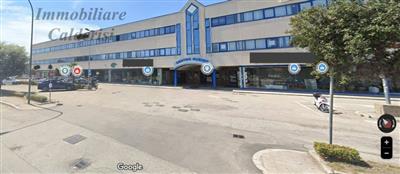 ufficio in vendita ad Ascoli Piceno