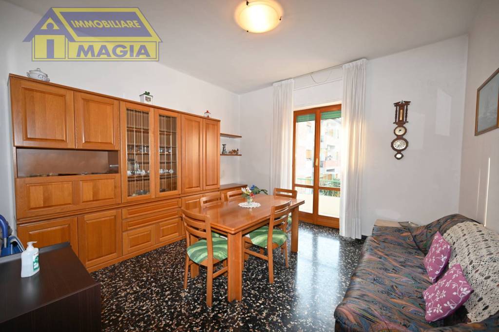 appartamento in vendita ad Ascoli Piceno in zona Borgo Solestà