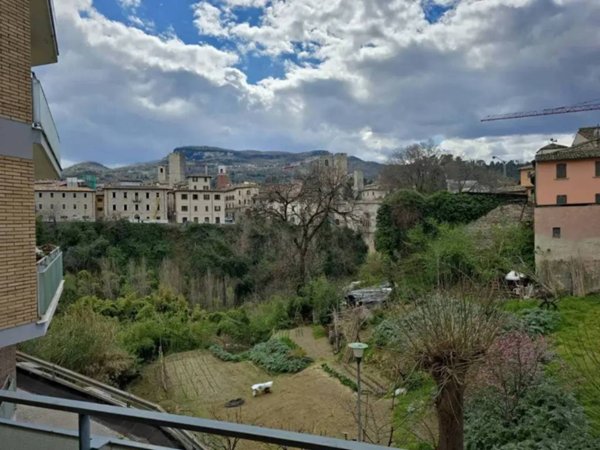 appartamento in vendita ad Ascoli Piceno in zona Centro Storico