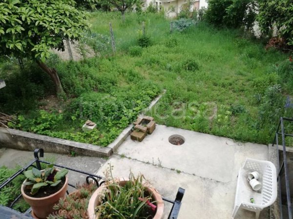 casa indipendente in vendita ad Ascoli Piceno in zona Venagrande