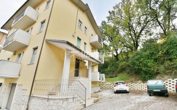 appartamento in vendita ad Ascoli Piceno