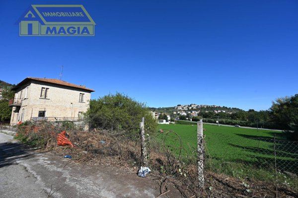 casa indipendente in vendita ad Ascoli Piceno in zona Villa Sant'Antonio