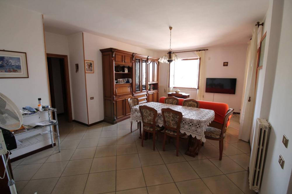 appartamento in vendita ad Ascoli Piceno