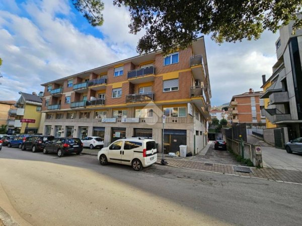 appartamento in vendita ad Ascoli Piceno in zona Porta Maggiore