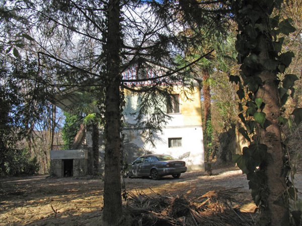 casa indipendente in vendita ad Ascoli Piceno in zona Croce di Tolignano