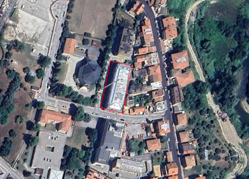 locale commerciale in vendita ad Ascoli Piceno in zona Centro Storico